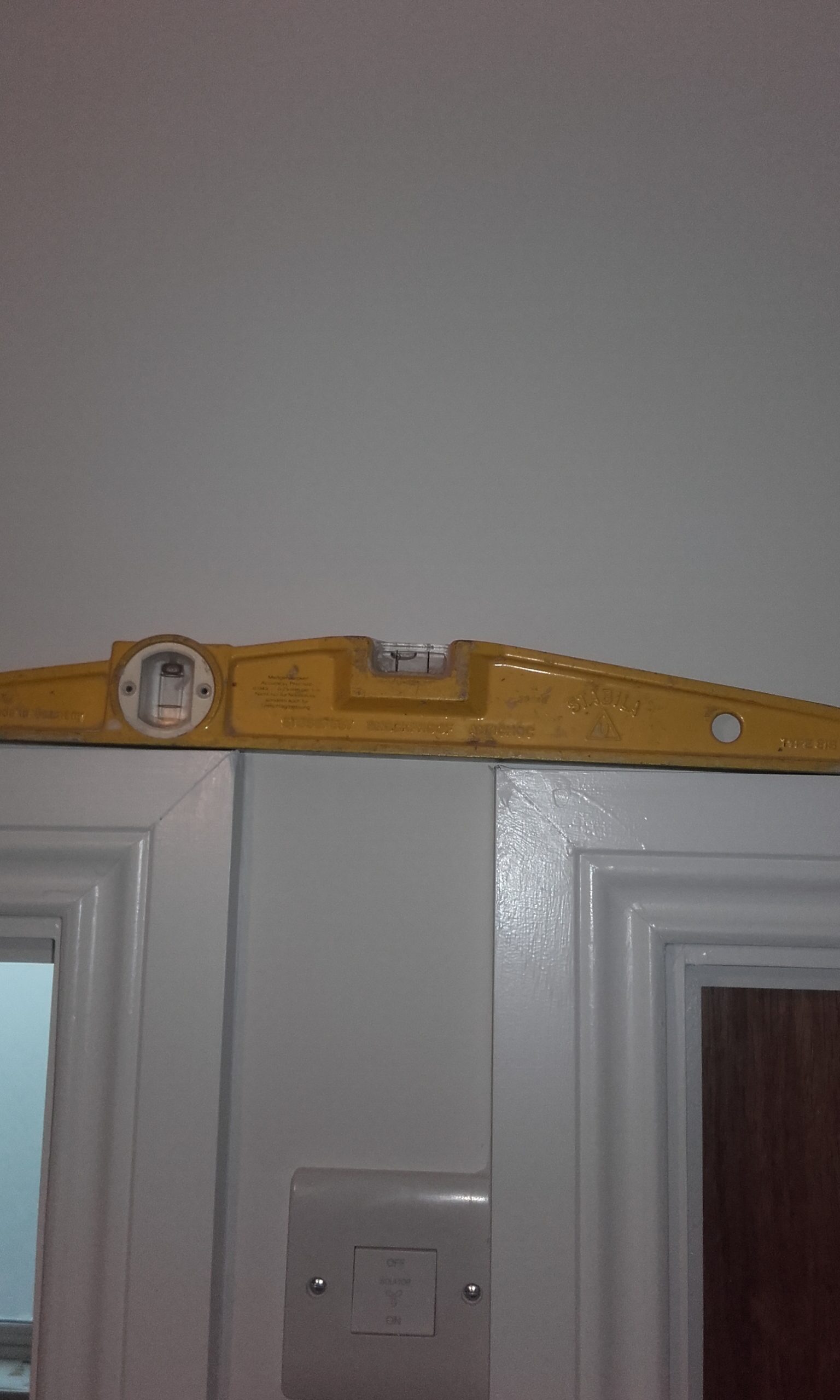 doors_not_level